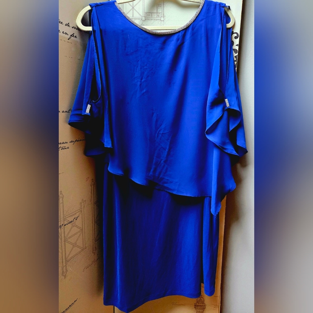 Elegant Blue Cold Shoulder Dress